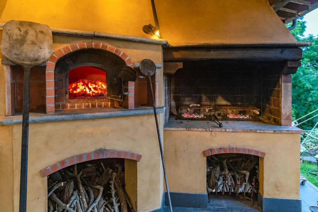 Casolare Dei Colli, Panoramic Private Pool, Lavish Interiors And A Gourmet Kitchen Villa Camaiore