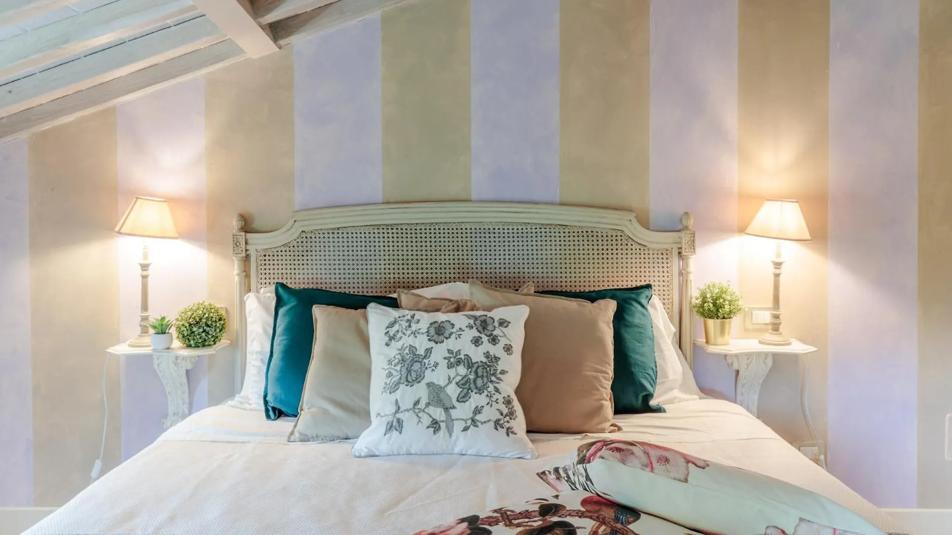 Casolare Dei Colli, Panoramic Private Pool, Lavish Interiors And A Gourmet Kitchen Villa Camaiore 0*,  Italien