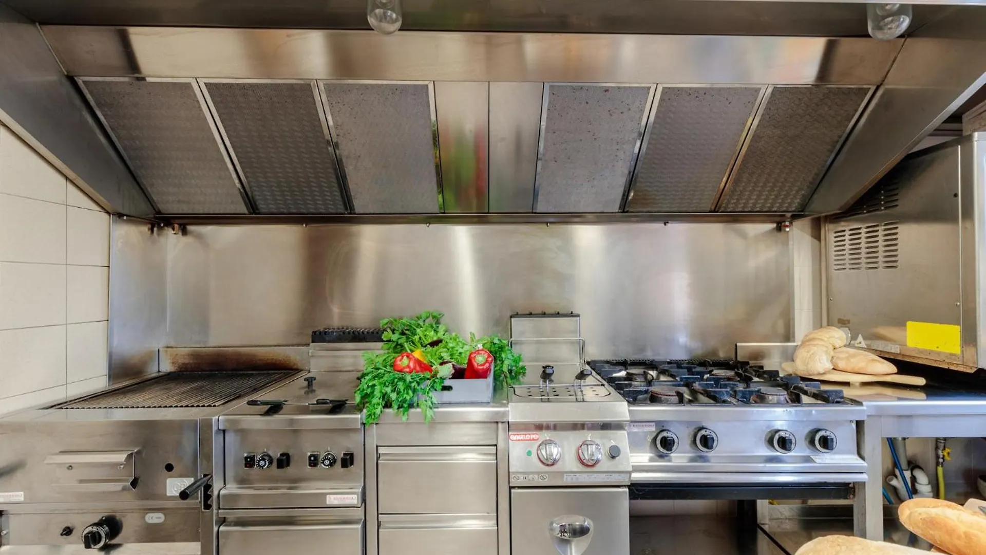 Casolare Dei Colli, Panoramic Private Pool, Lavish Interiors And A Gourmet Kitchen Villa Camaiore Italien