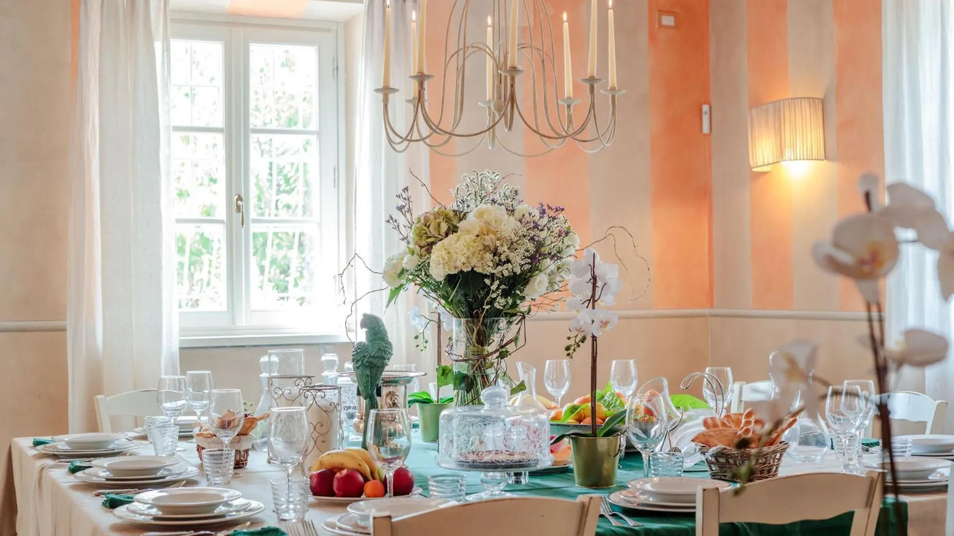 Casolare Dei Colli, Panoramic Private Pool, Lavish Interiors And A Gourmet Kitchen Villa Camaiore